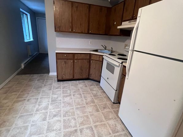 30 Hart Cir #2