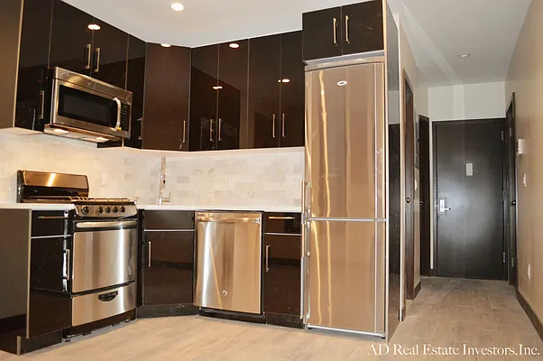 Rented by AD Real Estate Investors | media 13