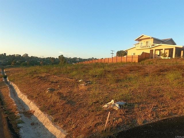 1st image of 1198 1/2 Barbara Dr