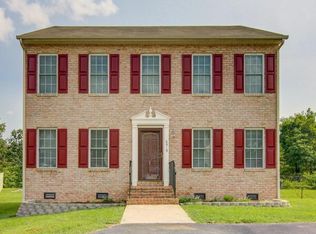 6919 Linn Dr, Roanoke, VA 24019