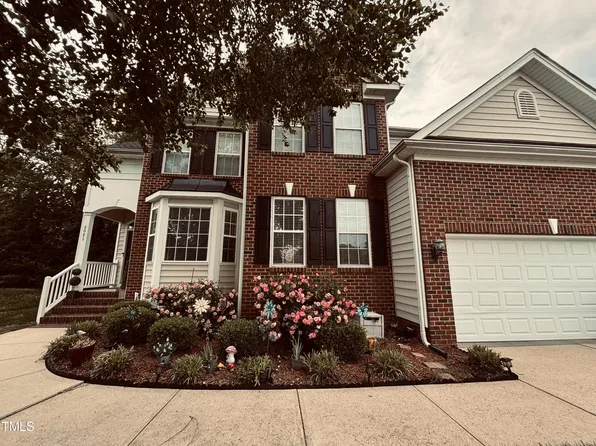 2021 Ambrose Park Ln, Cary, NC 27518