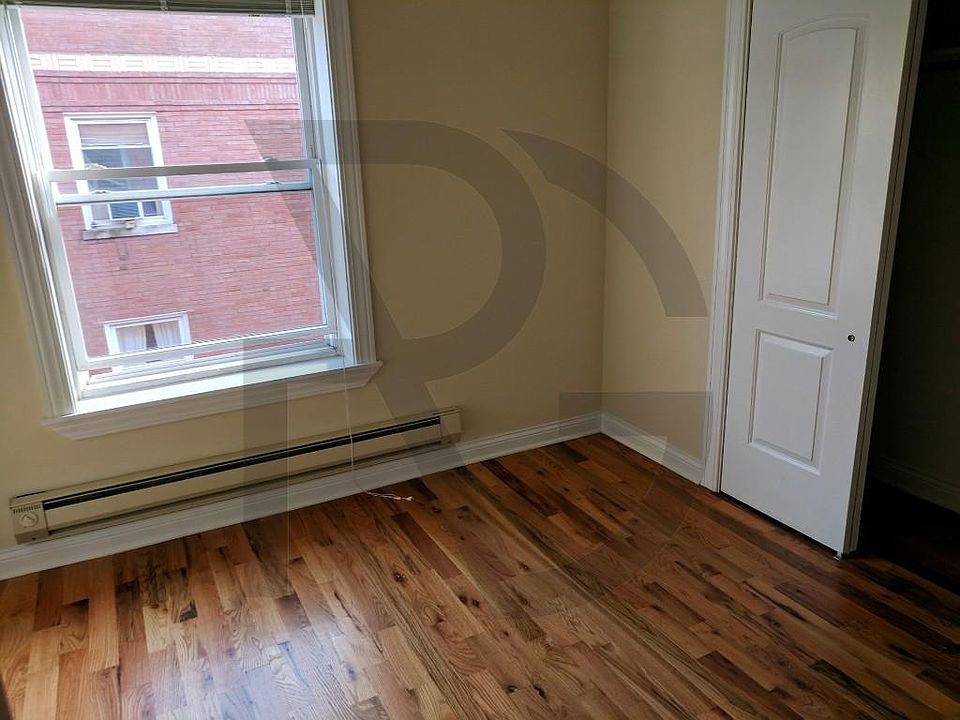 1st image of 4421 N Wolcott Ave #4423B2