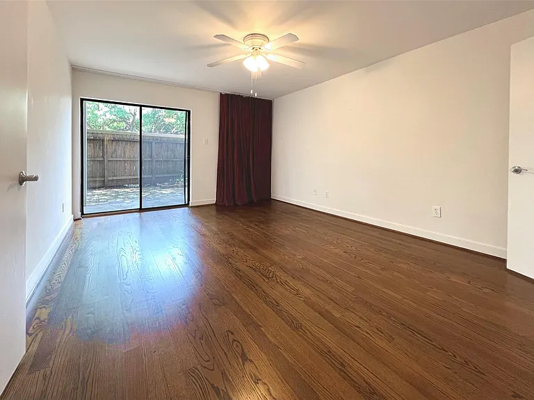 1601 S Shepherd Dr #161 — Photo 16