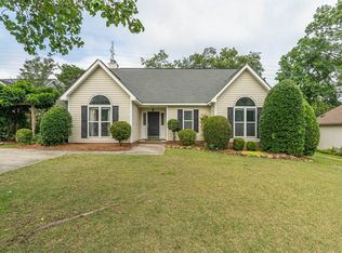412 Whispering Winds Dr, Lexington, SC 29072