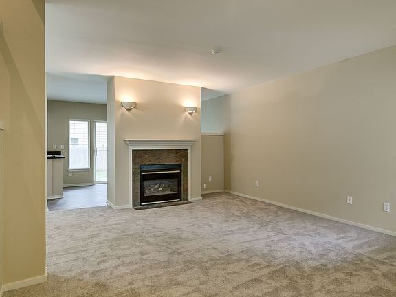 5th image of 16025 NE 94th Way