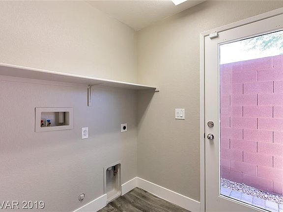 5th image of 10608 Headwind Ave