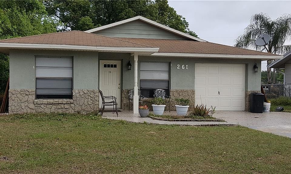 1st image of 261 Pine Tree Dr