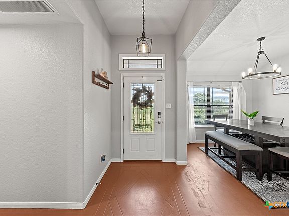 5th image of 1616 Tanglewood Dr