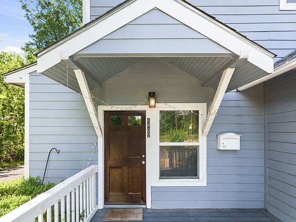 4th image of 4802 Clarkson Ave