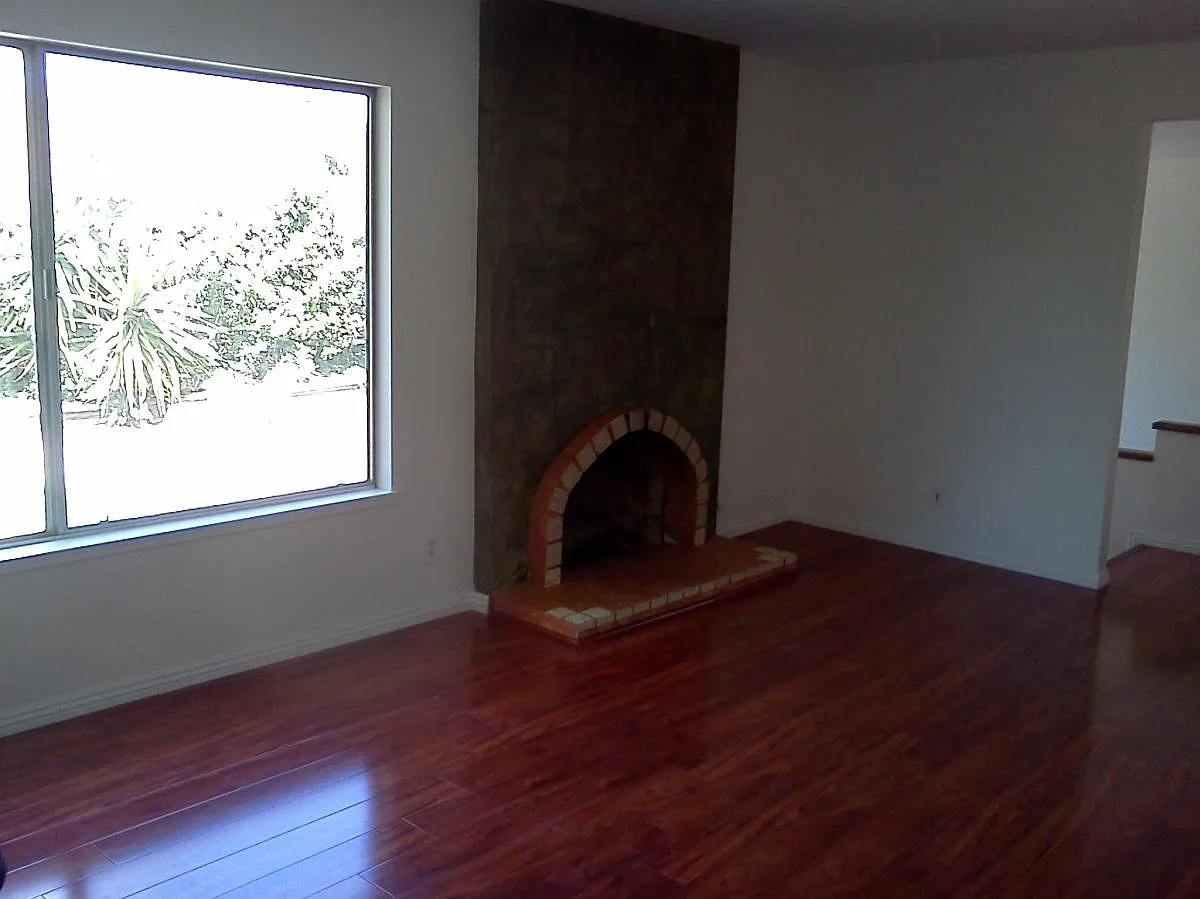3 bed, 1416 sqft, $4,000 — Photo 2