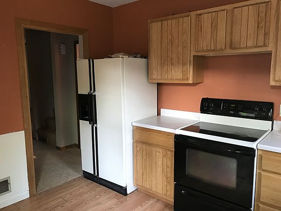 5th image of 809 N 13th St