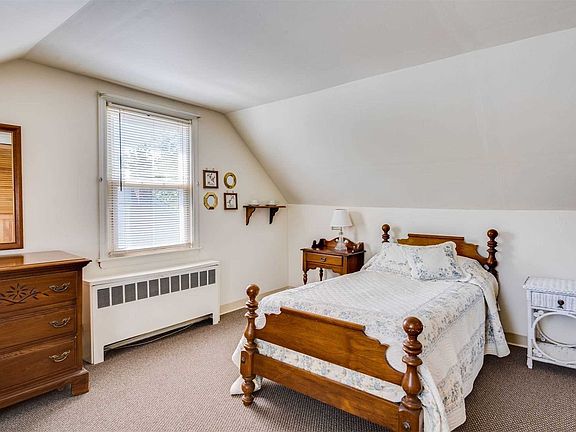 5th image of 1160 Little Neck Ave