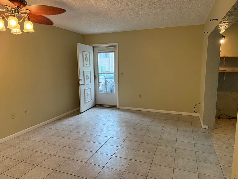 1103 Cypress Gardens Blvd #47 — Photo 6