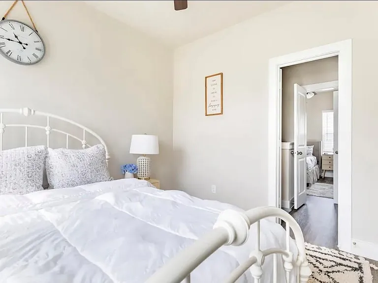 1740 Cove Crescent Ct — Photo 37