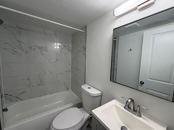 5th image of 5719 Cottage St #B1