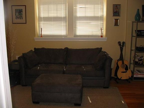 5th image of 2129 N Kedzie Blvd #G