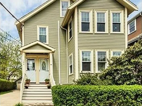 188 School St, Watertown, MA 02472