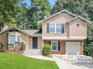 5516 Marbut Forest Ct, Lithonia, GA 30058