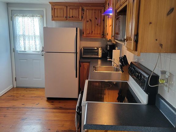 4th image of 7824 Loomis St