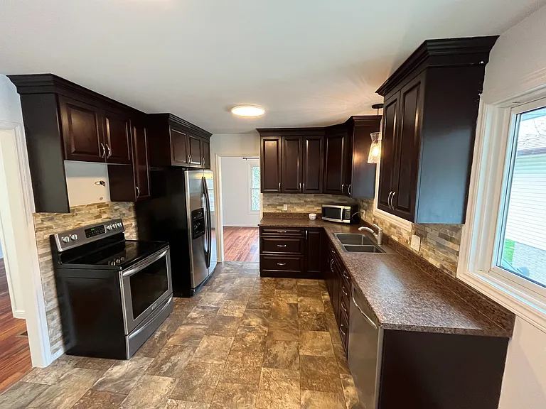 16 Dauphin Ave #1 — Photo 7