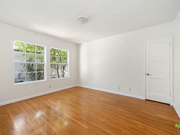 5th image of 9427 W Olympic Blvd