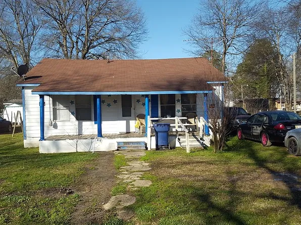 813 Park St, Crenshaw, MS 38621