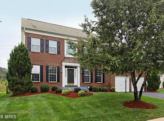 2nd image of 10171 Broadsword Dr