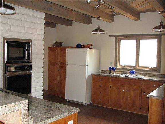 3rd image of 547 Black Bear Loop NE