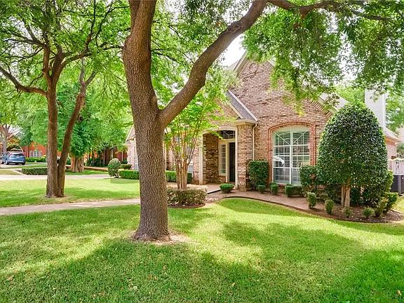 3rd image of 3348 Pecan Hollow Ct