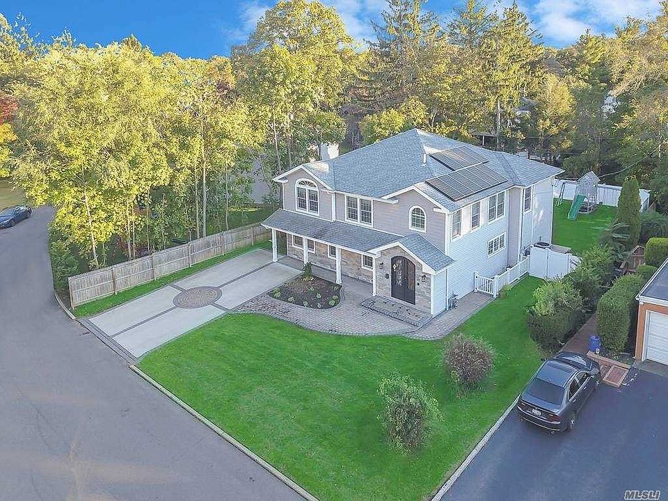 1st image of 34 Peachtree Ln