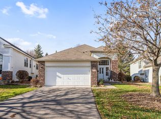 2659 Oak Ridge Trl, Woodbury, MN 55125