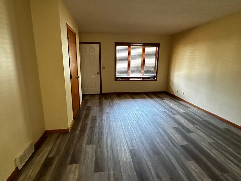3406 Garner St — Photo 5