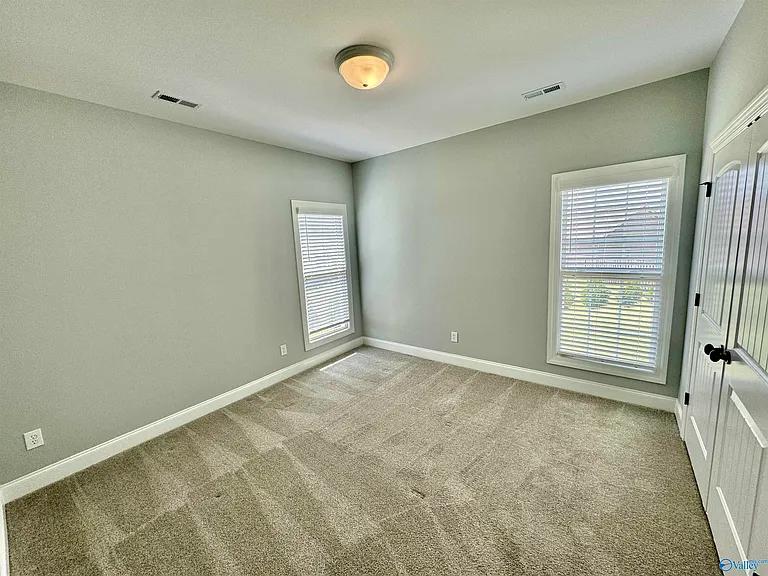 6342 Central Park Ln — Photo 29