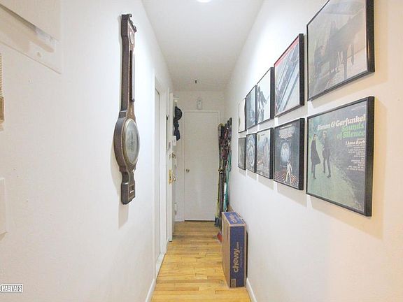 3rd image of 864 W End Ave APT 1B