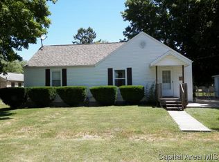 729 Oak St, Galesburg, IL 61401