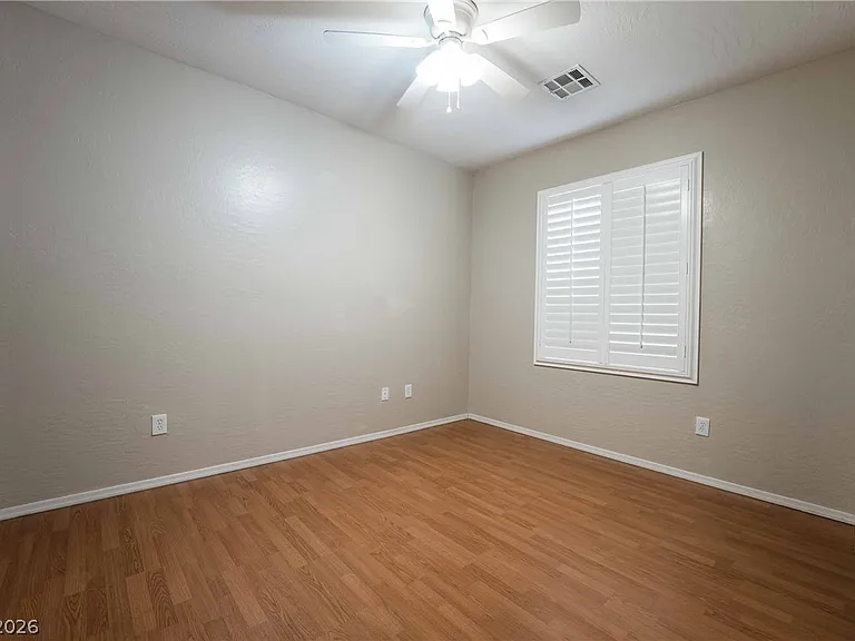 2563 Evening Twilight Ave — Photo 8