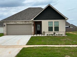 756 Venecia Dr, Bossier City, LA 71111