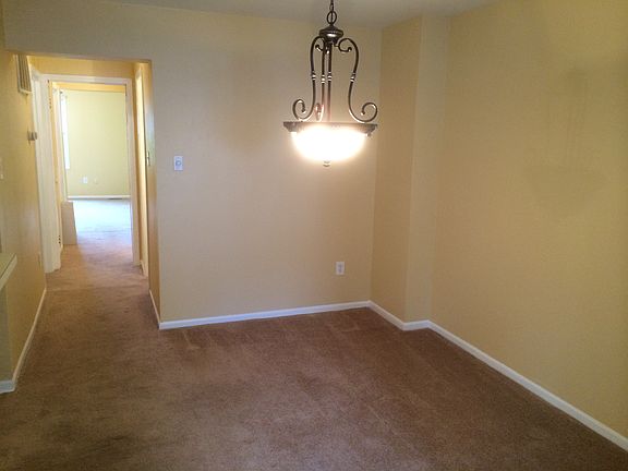 Dining Rm