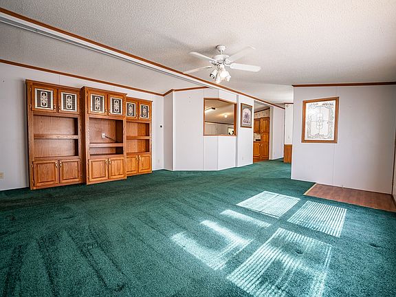4th image of 194 Myers Ln