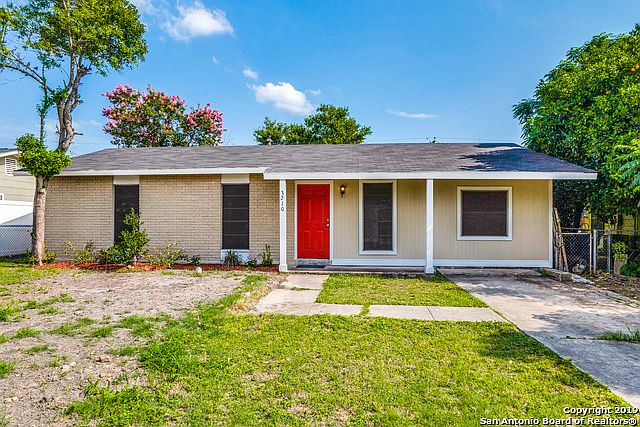 1st image of 3210 Fort Parker Dr