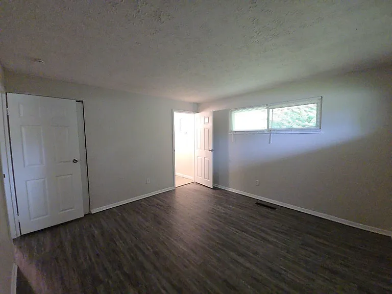 5612 Harshmanville Rd — Photo 21