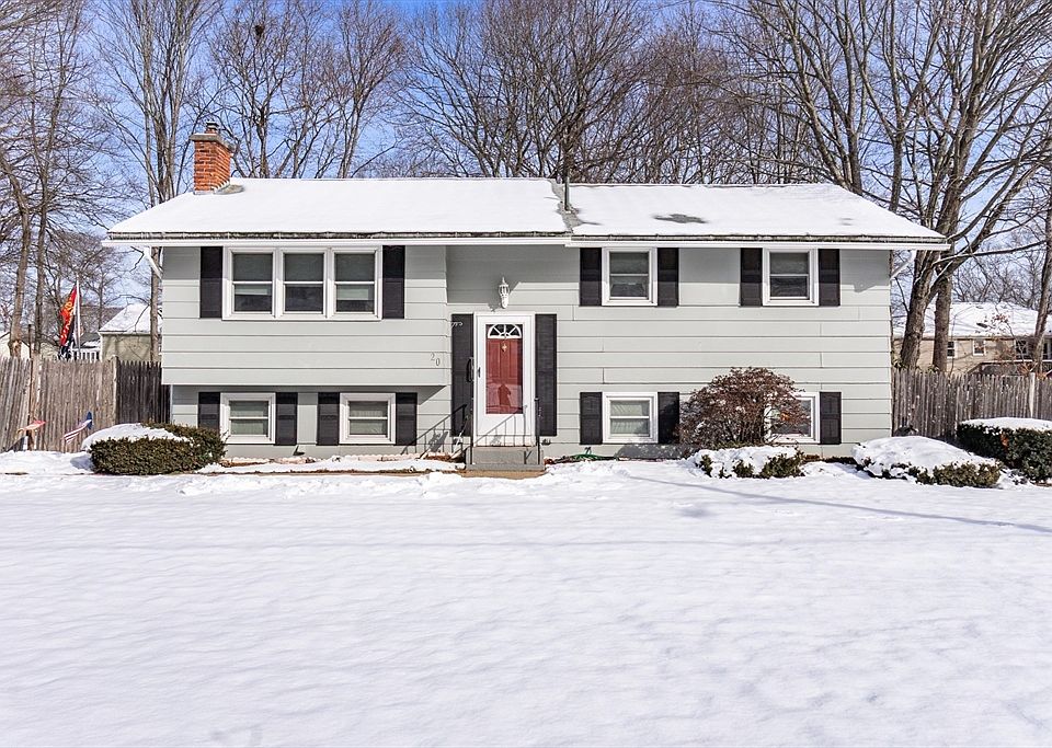 1st image of 20 Cornell Dr