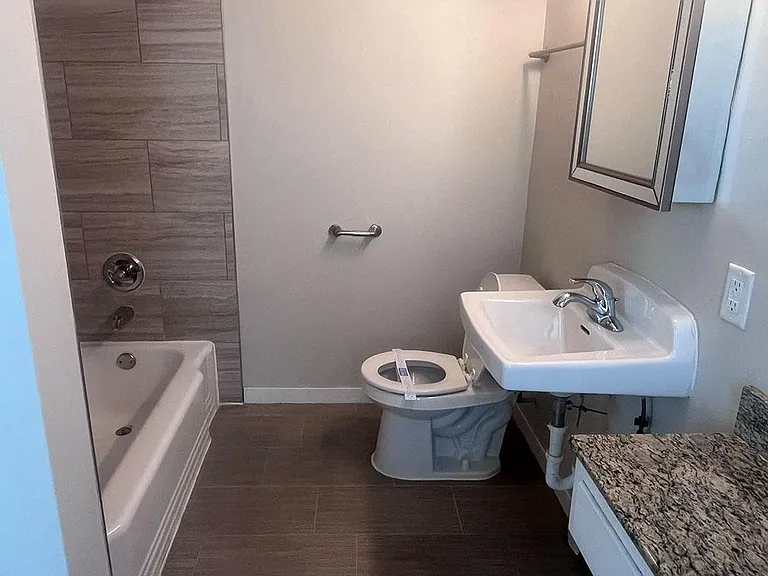 6345 Lyndale Ave S — Photo 35