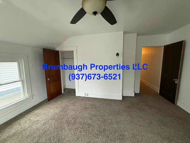 1027 Park Ave — Photo 58