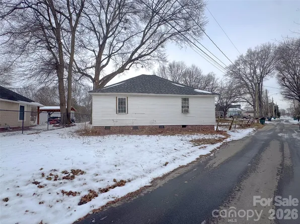 107 Drake St, Gastonia, NC 28052