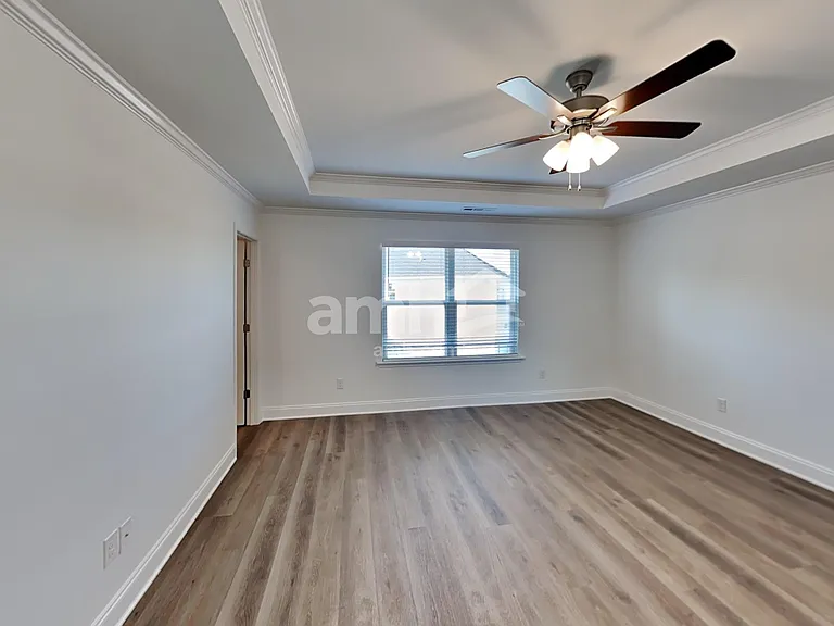 5340 Trust Dr — Photo 12