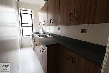 Rented by Bruma Realty LLC