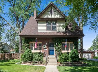 326 S Myrtle Ave, Villa Park, IL 60181