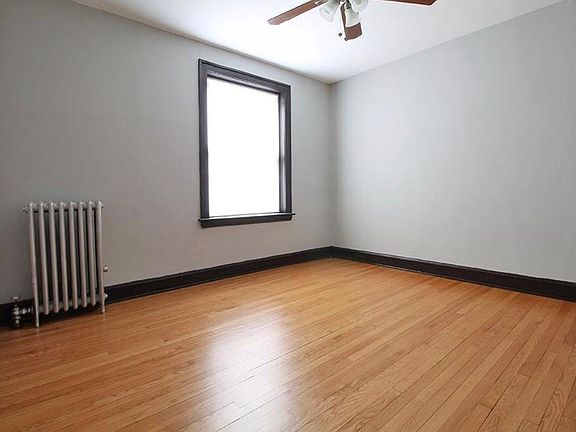 2nd image of 709 Garfield St APT 3