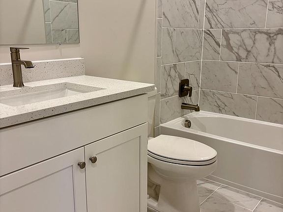 5th image of 2164 Winterberry Ln